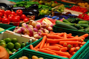 saving-money-on-organic-produce-300x200